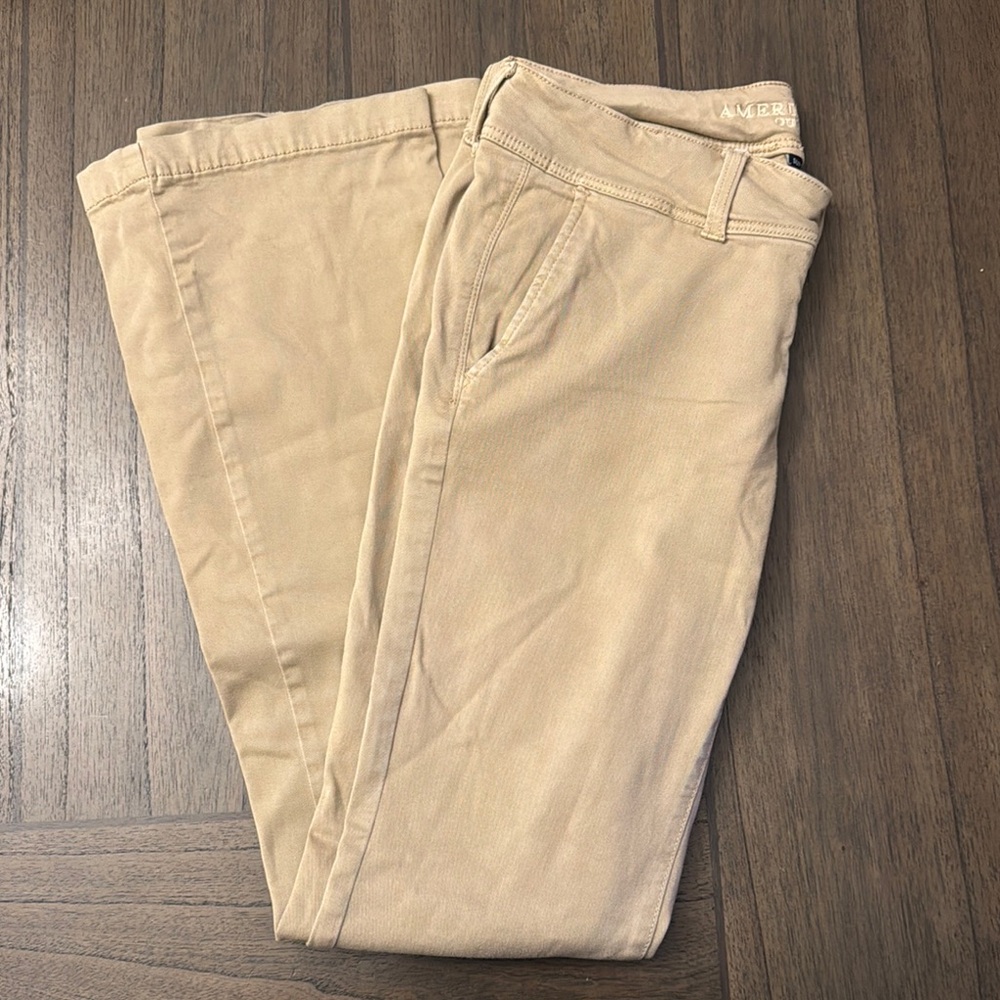 American Eagle Tan/Khaki Pants